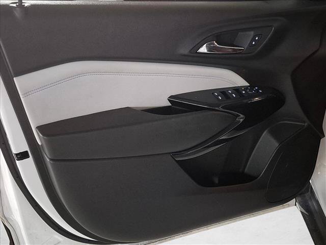Used 2024 Chevrolet Trax LT w/ Driver Confidence Package FWD image 9