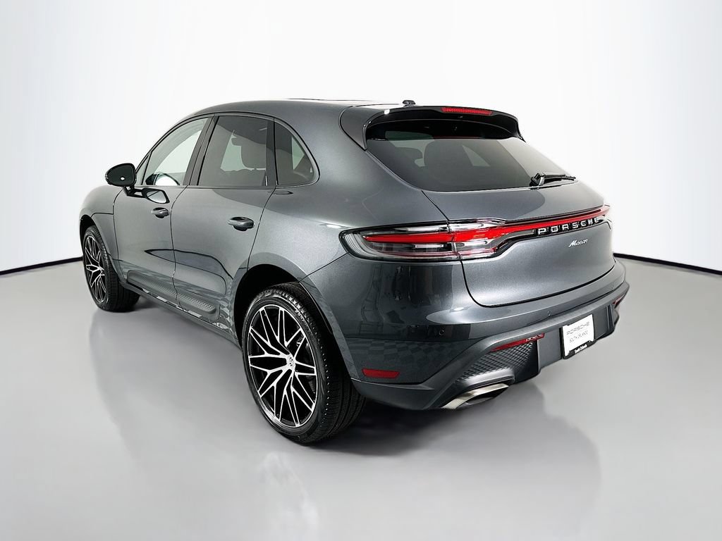 New 2026 Porsche Macan AWD/4WD image 3