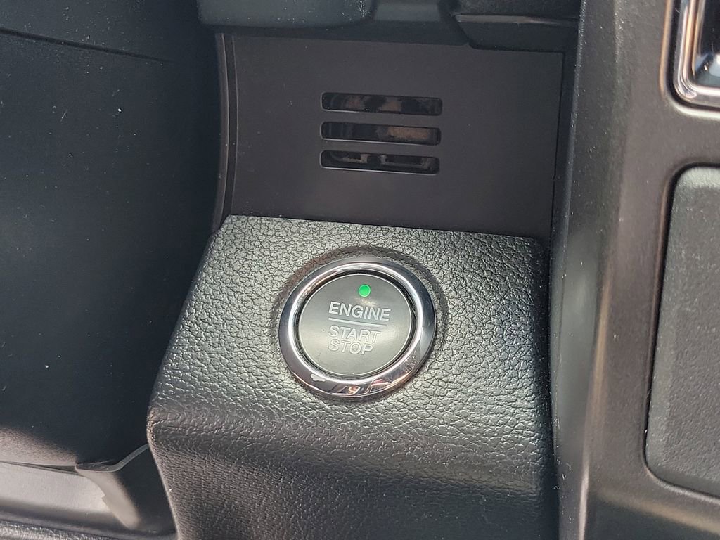 Used 2019 Ford Expedition Max Limited image 29