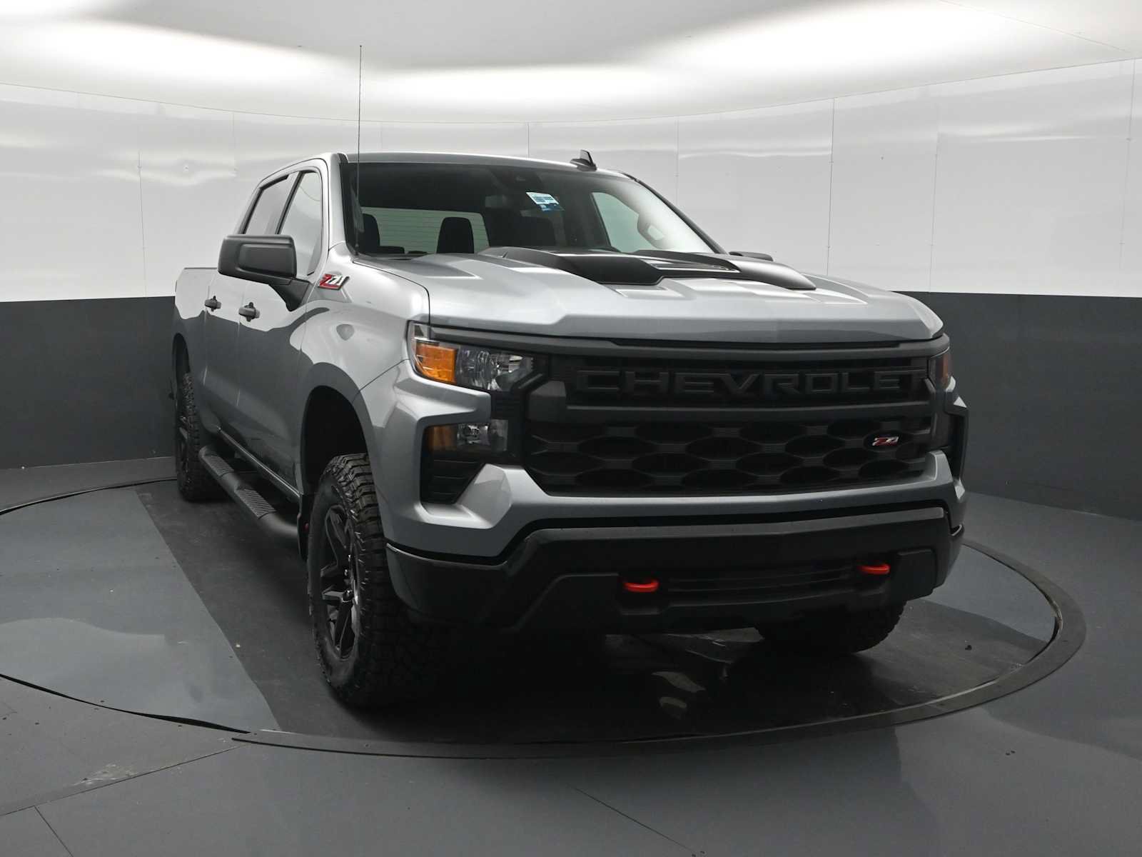 New 2026 Chevrolet Silverado 1500 Custom Trail Boss AWD/4WD image 3
