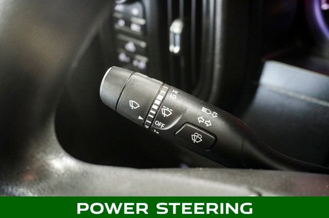 Used 2019 Chevrolet Silverado 1500 Custom w/ Custom Value Package image 16