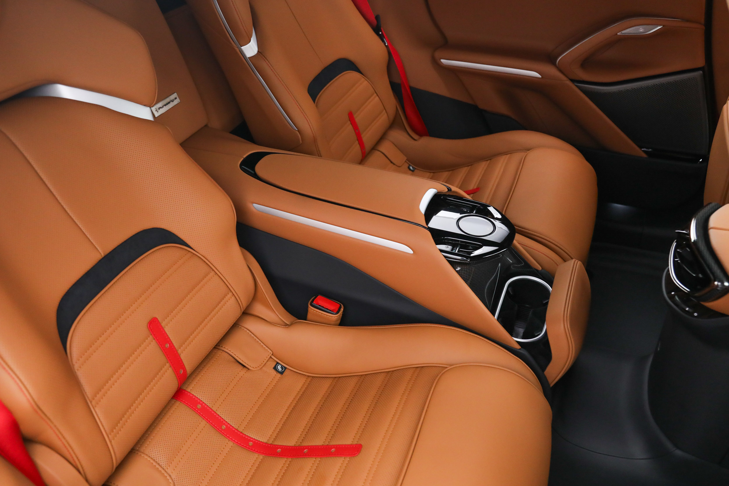 Certified 2026 Ferrari Purosangue AWD/4WD image 27