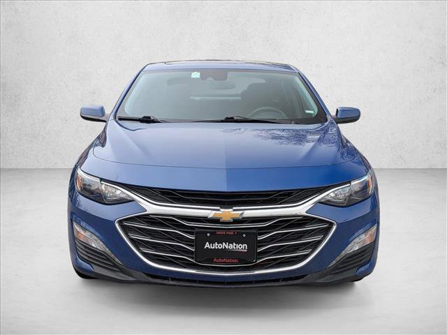 Used 2023 Chevrolet Malibu LT image 2