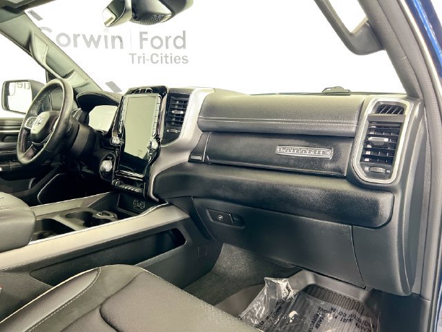 Used 2023 RAM 1500 Laramie AWD/4WD image 31