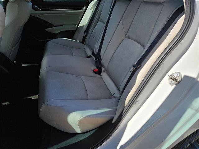 Used 2018 Honda Accord LX image 17