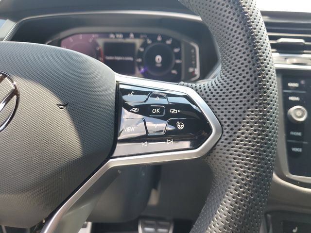 Certified 2023 Volkswagen Tiguan SEL R-Line AWD/4WD image 27