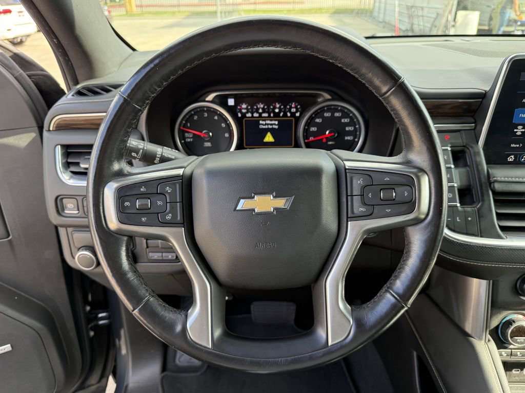 Used 2021 Chevrolet Suburban Premier w/ Premium Package image 14