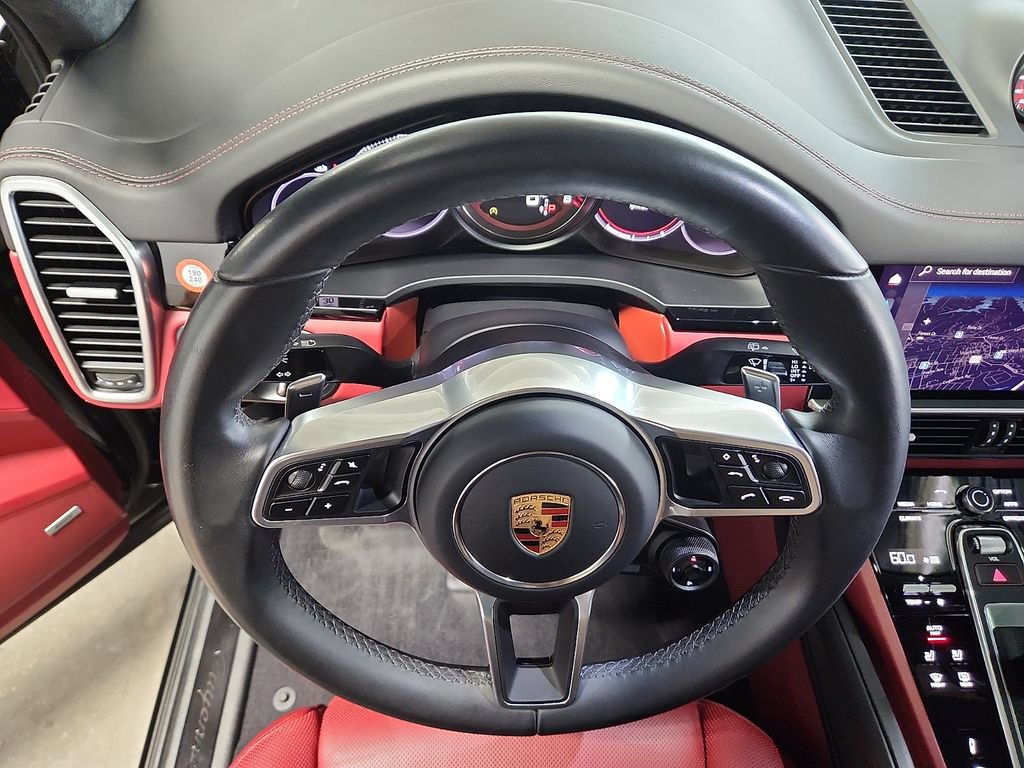 Used 2023 Porsche Cayenne GTS AWD/4WD image 19