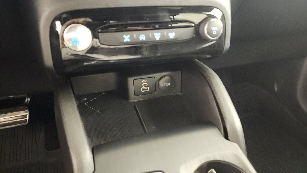 Used 2024 Ford Escape ST-Line w/ Tech Pack #1 AWD/4WD image 15