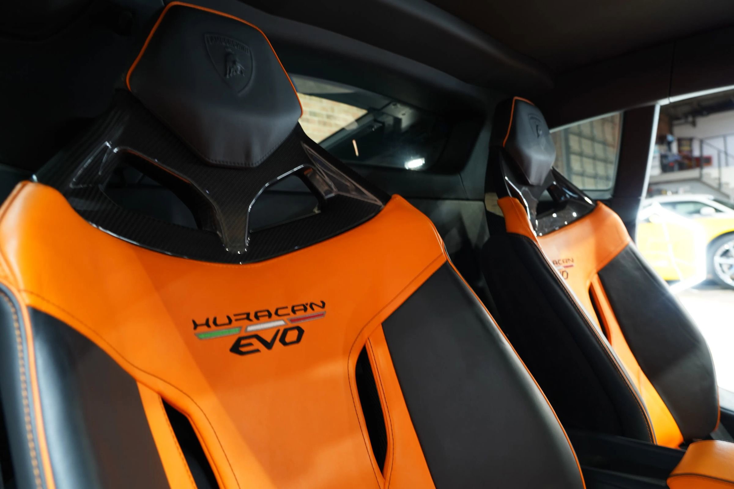 Used 2020 Lamborghini Huracan EVO image 58