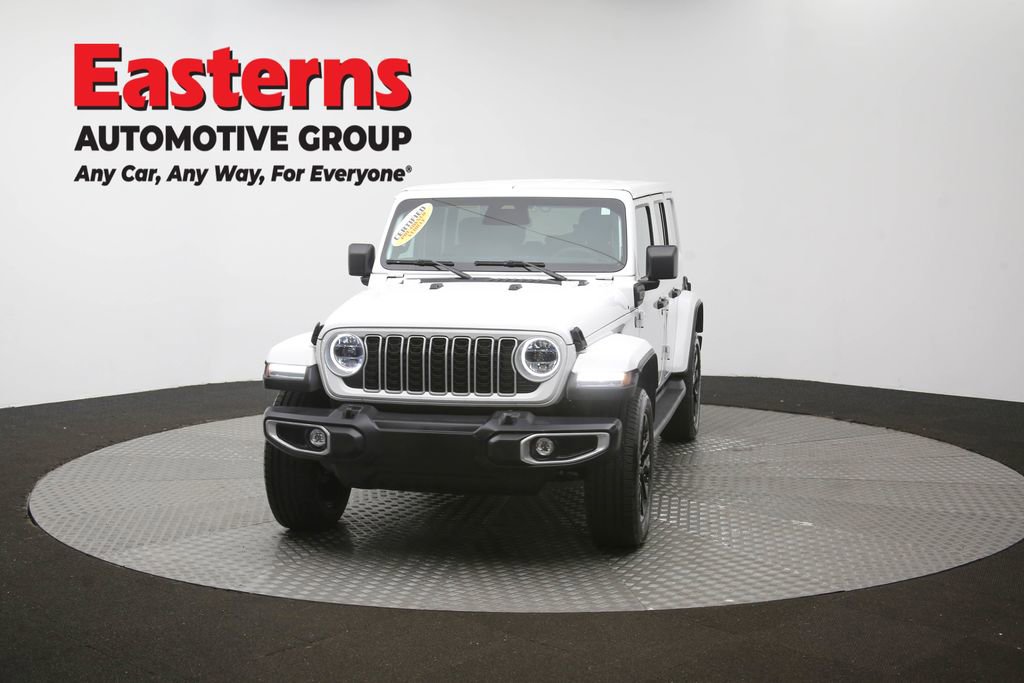 Used 2025 Jeep Wrangler Unlimited Sahara AWD/4WD image 49