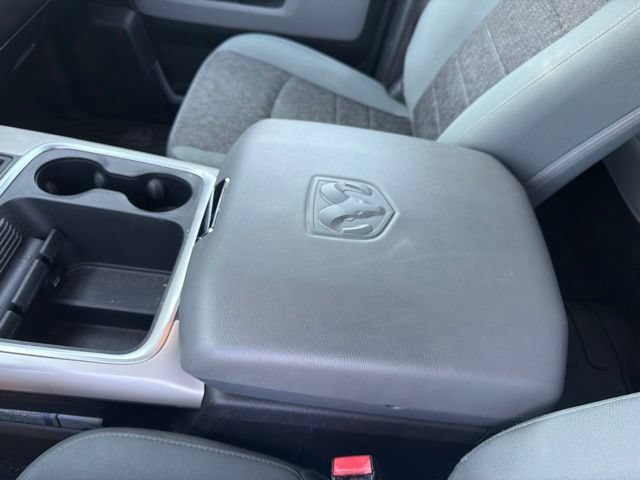 Used 2017 RAM 1500 Classic SLT w/ SLT Plus D←cor Group AWD/4WD image 26
