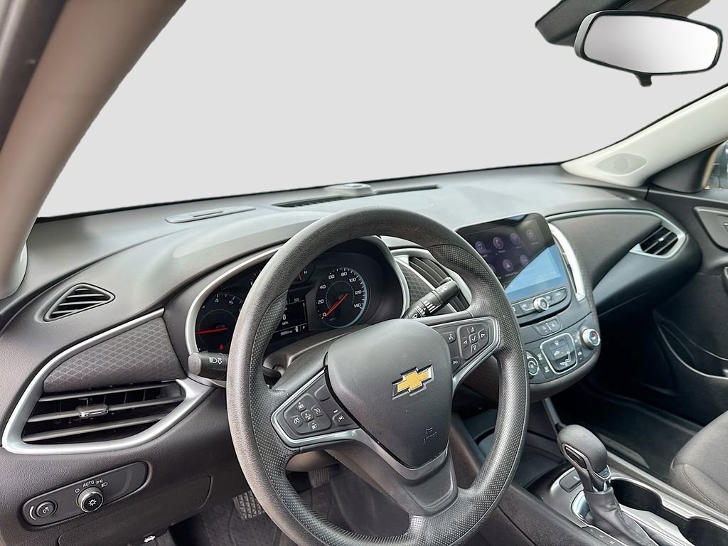 Used 2023 Chevrolet Malibu LS w/ LPO, Floor Liner Package FWD image 11