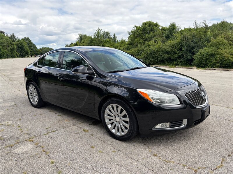 Used 2013 Buick Regal Premium FWD image 7
