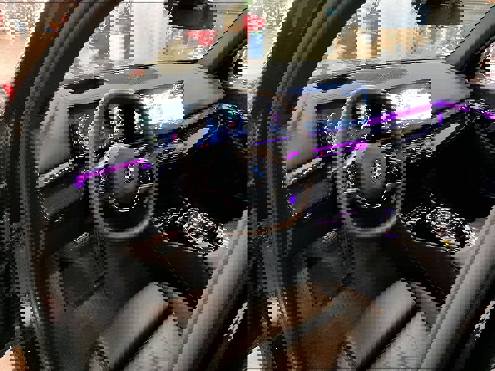 Used 2026 BMW 540i xDrive w/ Executive Package AWD/4WD image 15