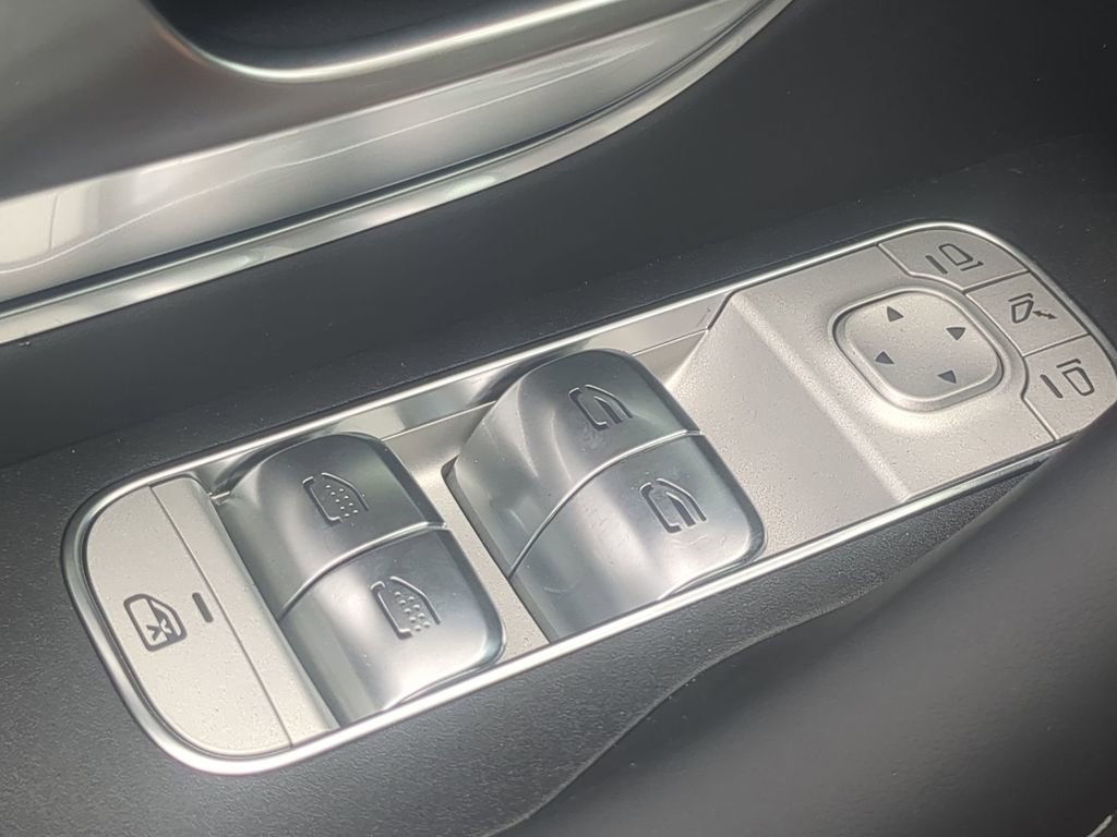 New 2025 Mercedes-Benz GLE 63 AMG S image 11