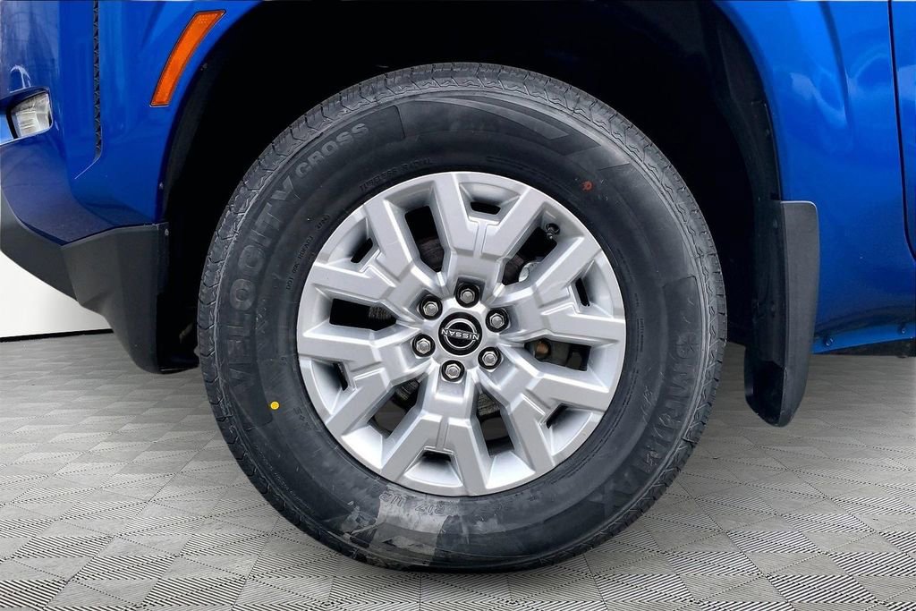 Used 2024 Nissan Frontier SV w/ SV Convenience Package image 21