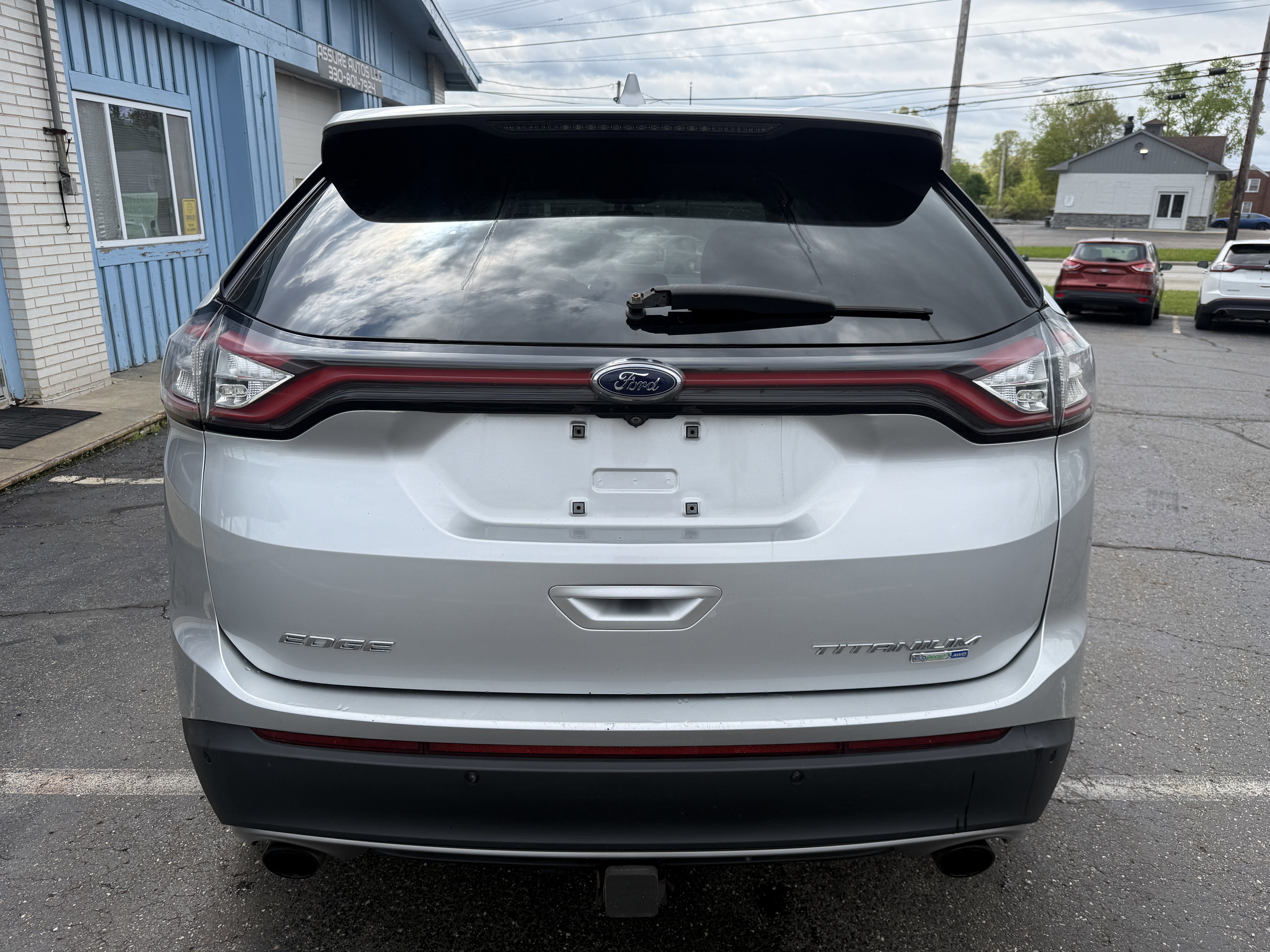 Used 2016 Ford Edge Titanium w/ Class II Trailer Tow Package AWD/4WD image 4