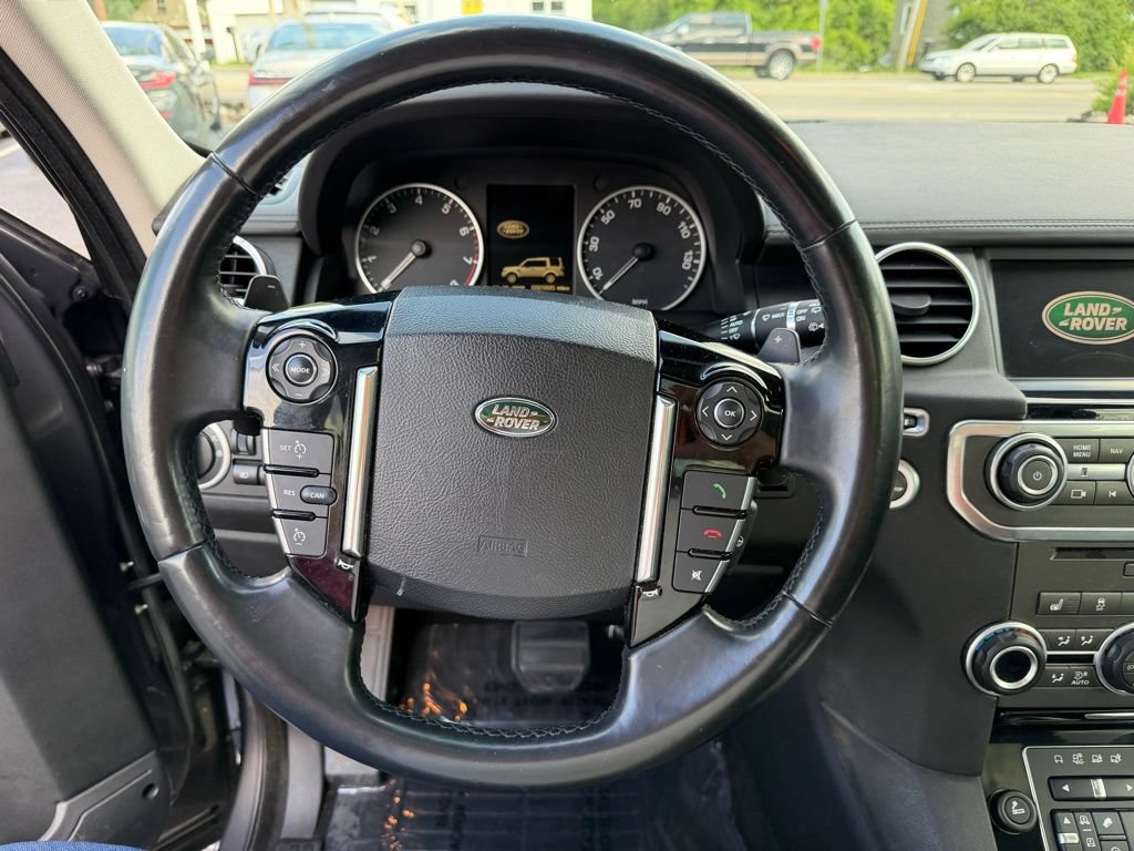 Used 2016 Land Rover LR4 HSE LUX AWD/4WD image 33