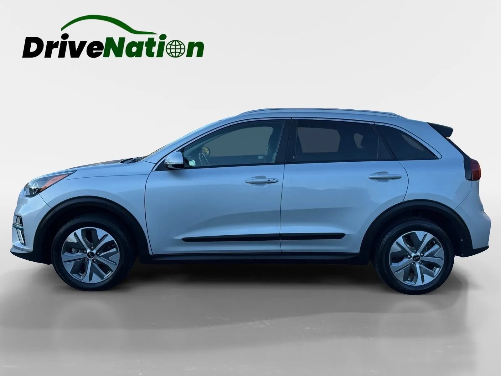 Used 2021 Kia Niro EX w/ Cold Weather Package FWD image 8