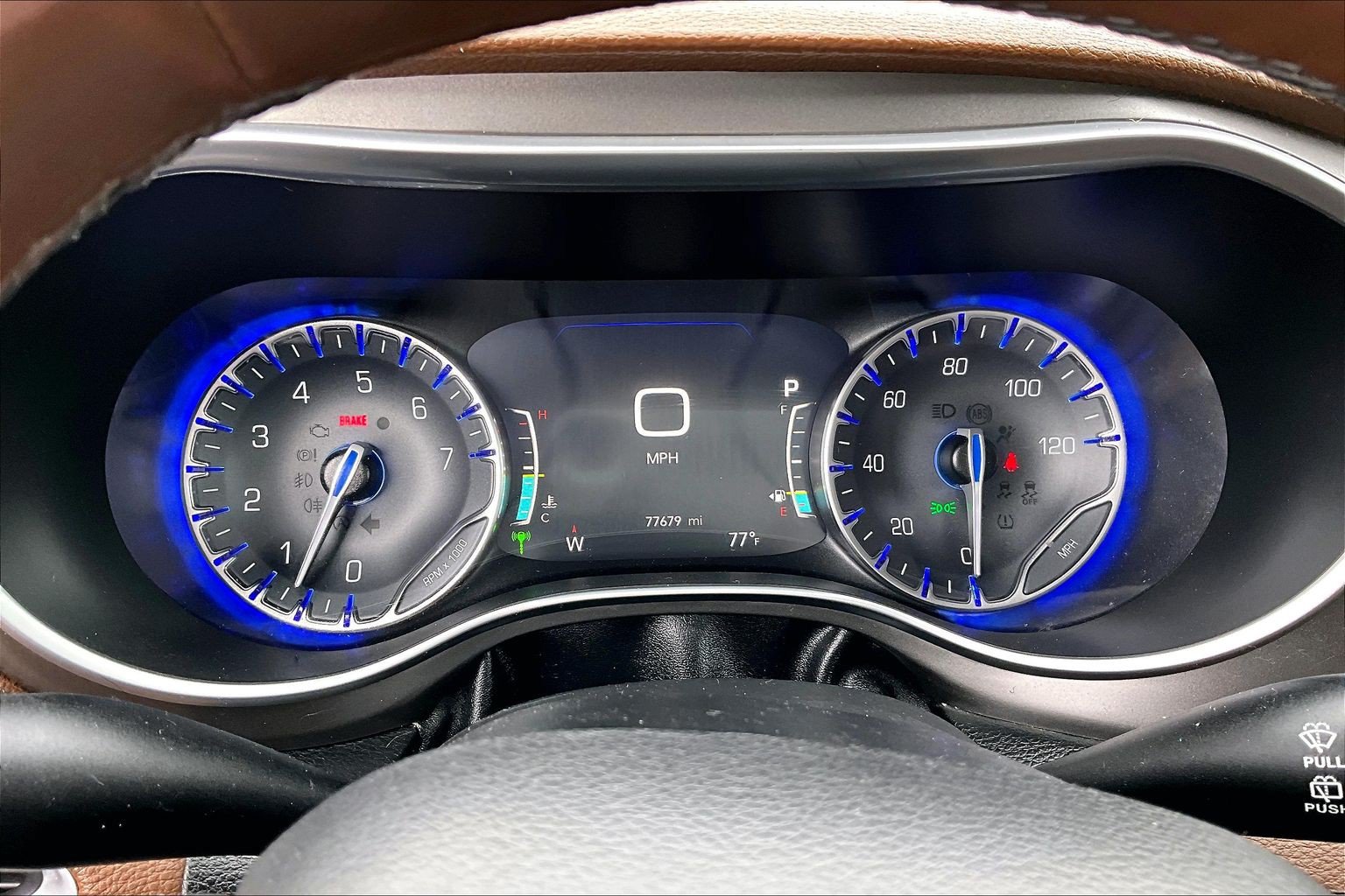 Used 2019 Chrysler Pacifica Limited w/ Advanced Safetytec Group FWD image 20