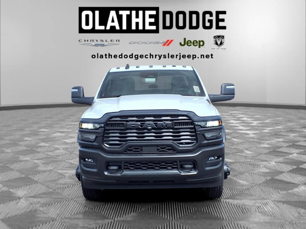 New 2027 RAM 3500 Tradesman AWD/4WD image 29