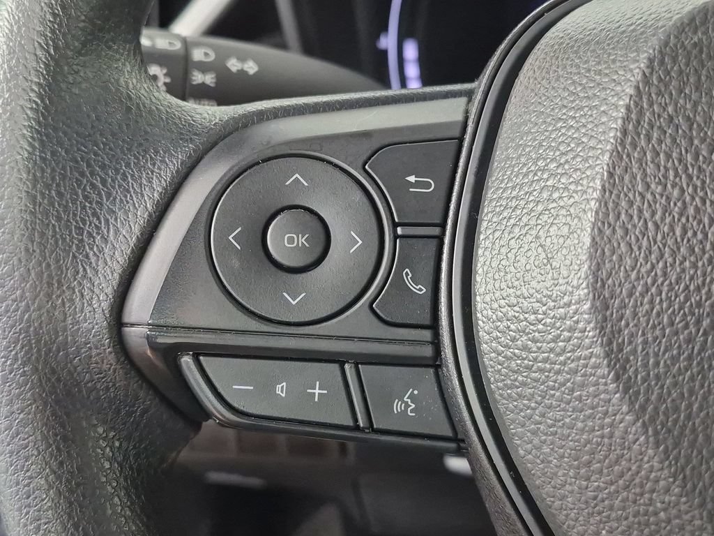 Used 2026 Toyota Corolla LE FWD image 18