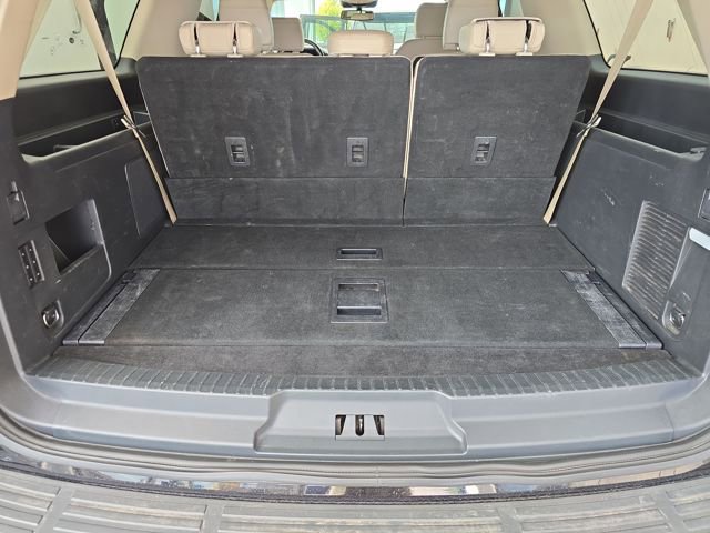 Used 2023 Ford Expedition Max Platinum image 23