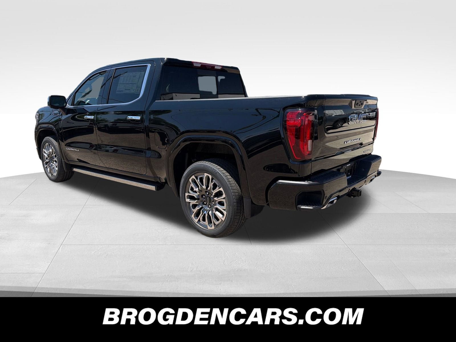 New 2026 GMC Sierra 1500 Denali Ultimate AWD/4WD image 6