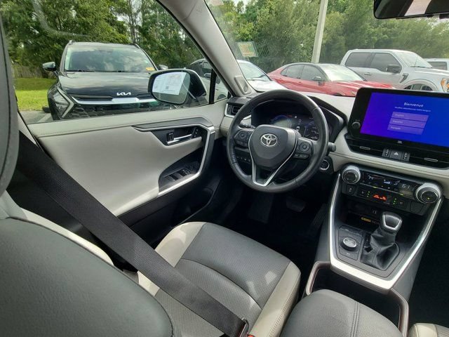 Used 2024 Toyota RAV4 Limited w/ Advanced Technology Package AWD/4WD image 7