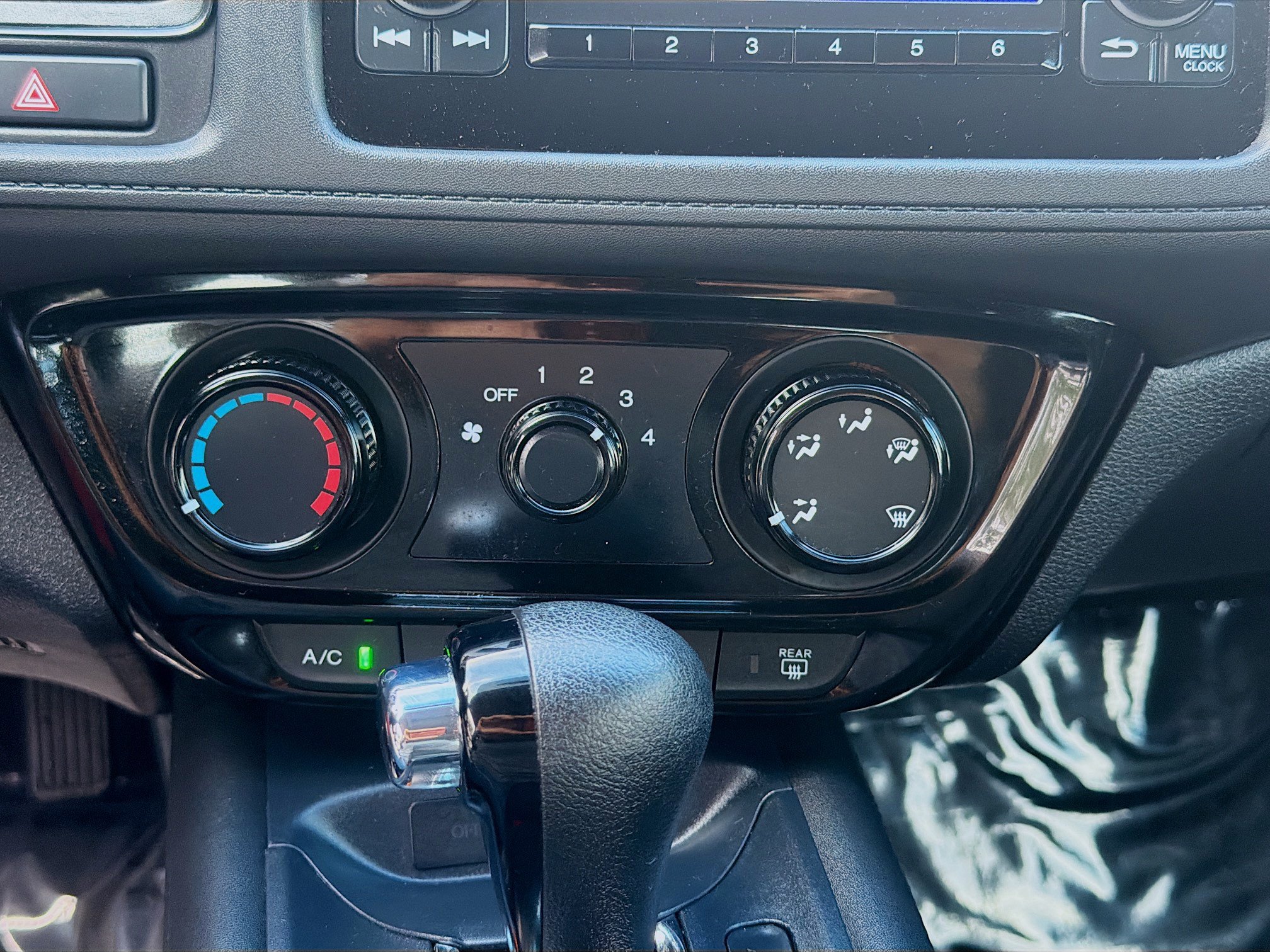 Used 2022 Honda HR-V LX image 12