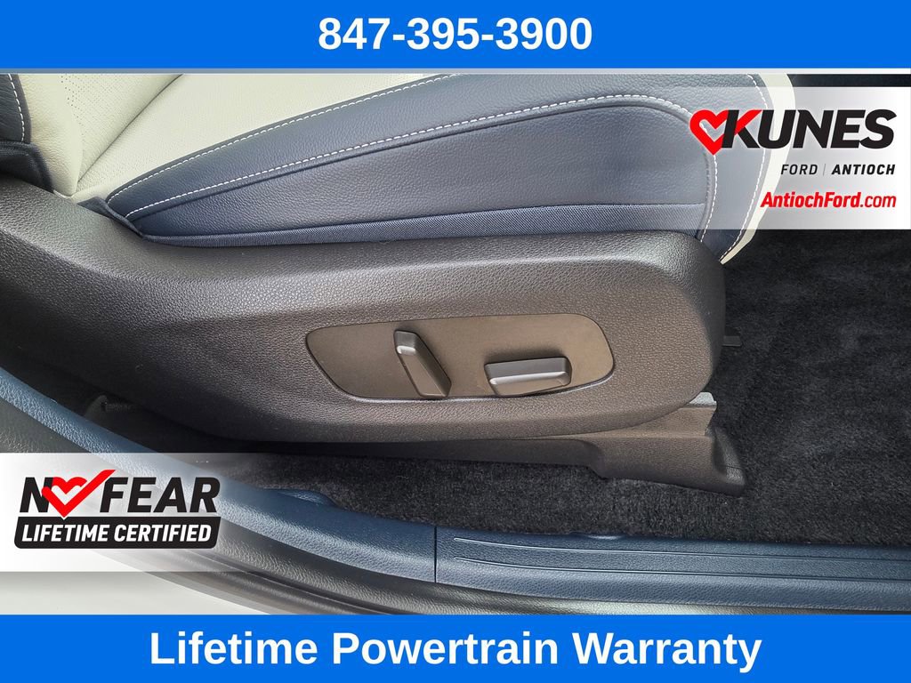 Used 2025 Kia Carnival SX Prestige image 44