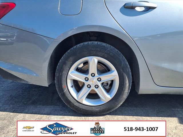 Used 2024 Chevrolet Malibu LT image 9