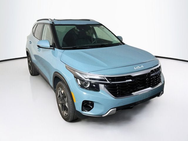Certified 2024 Kia Seltos EX AWD/4WD image 3