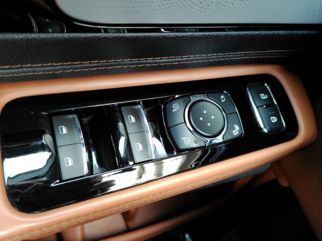 Used 2022 Lincoln Aviator Black Label Grand Touring w/ Class IV Trailer Tow Package AWD/4WD image 43