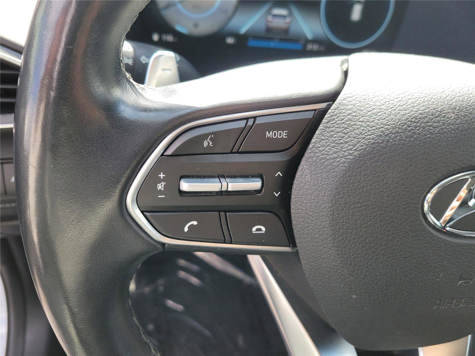 Used 2022 Hyundai Santa Fe Limited image 23