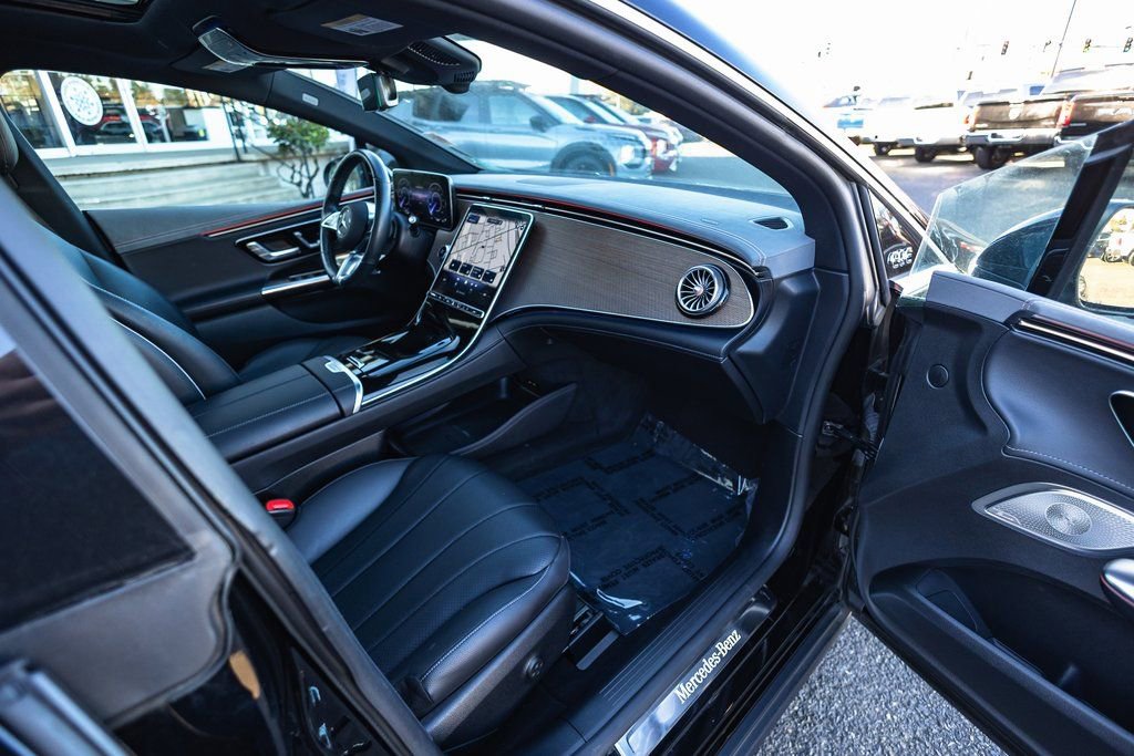 Used 2023 Mercedes-Benz EQE 350+ Sedan image 29