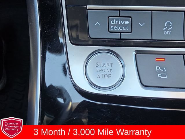 Used 2020 Audi Q8 Premium Plus w/ Premium Plus Package AWD/4WD image 29