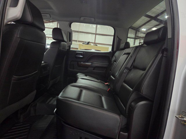 Used 2018 GMC Sierra 2500 SLT w/ Suspension Package, Off-Road AWD/4WD image 10