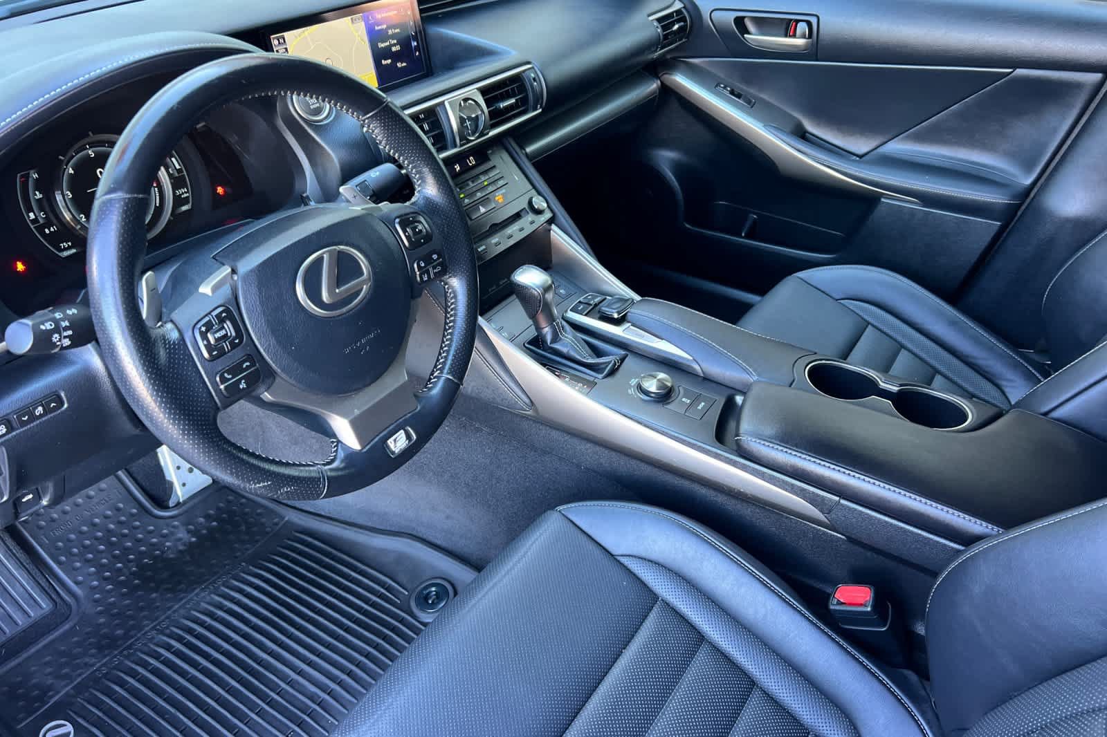 Used 2017 Lexus IS 200t F Sport w/ F Sport Package RWD image 11