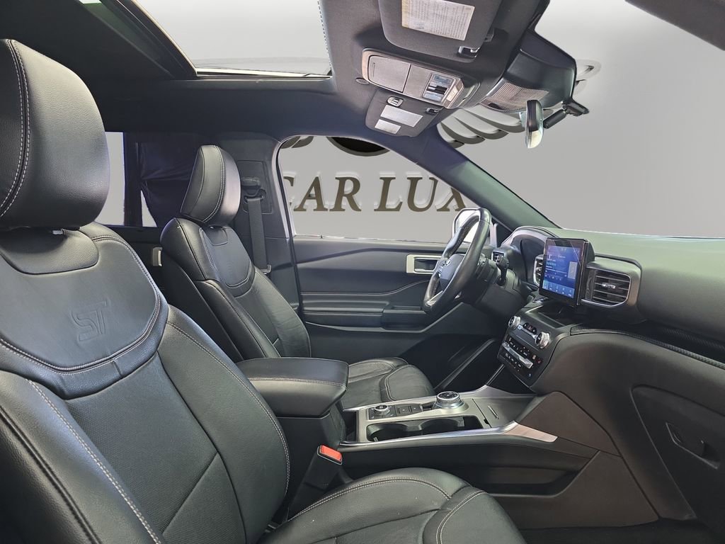 Used 2020 Ford Explorer ST image 14