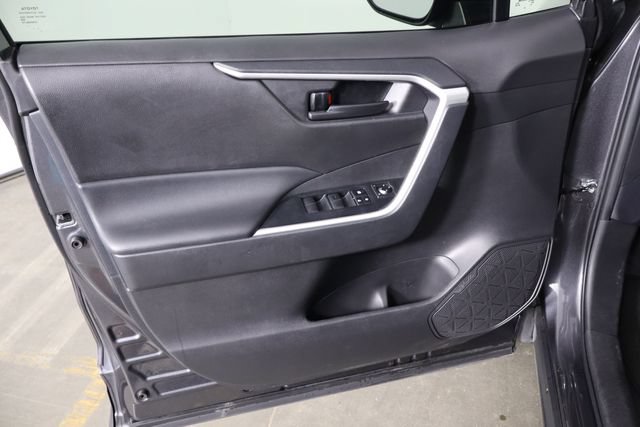 Used 2024 Toyota RAV4 LE FWD image 19