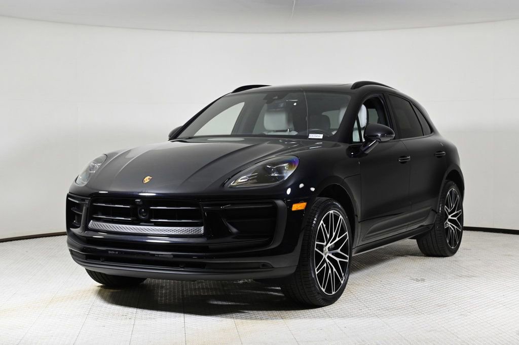 Certified 2024 Porsche Macan