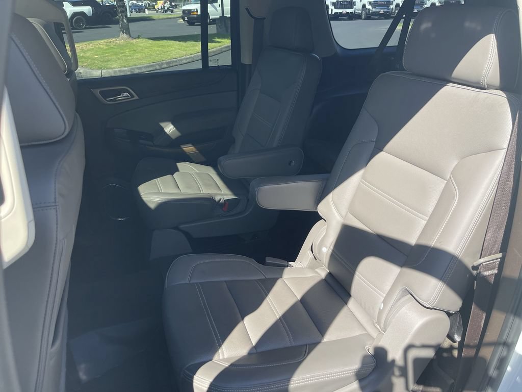 Used 2018 GMC Yukon XL Denali w/ Open Road Package AWD/4WD image 26