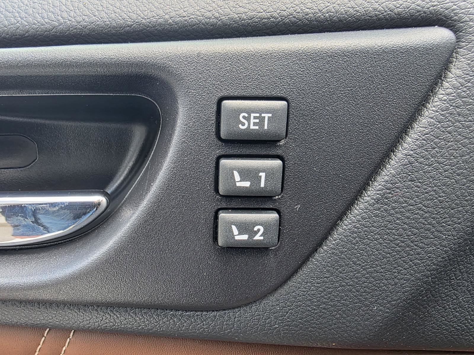 Used 2017 Subaru Outback 3.6R Touring AWD/4WD image 12