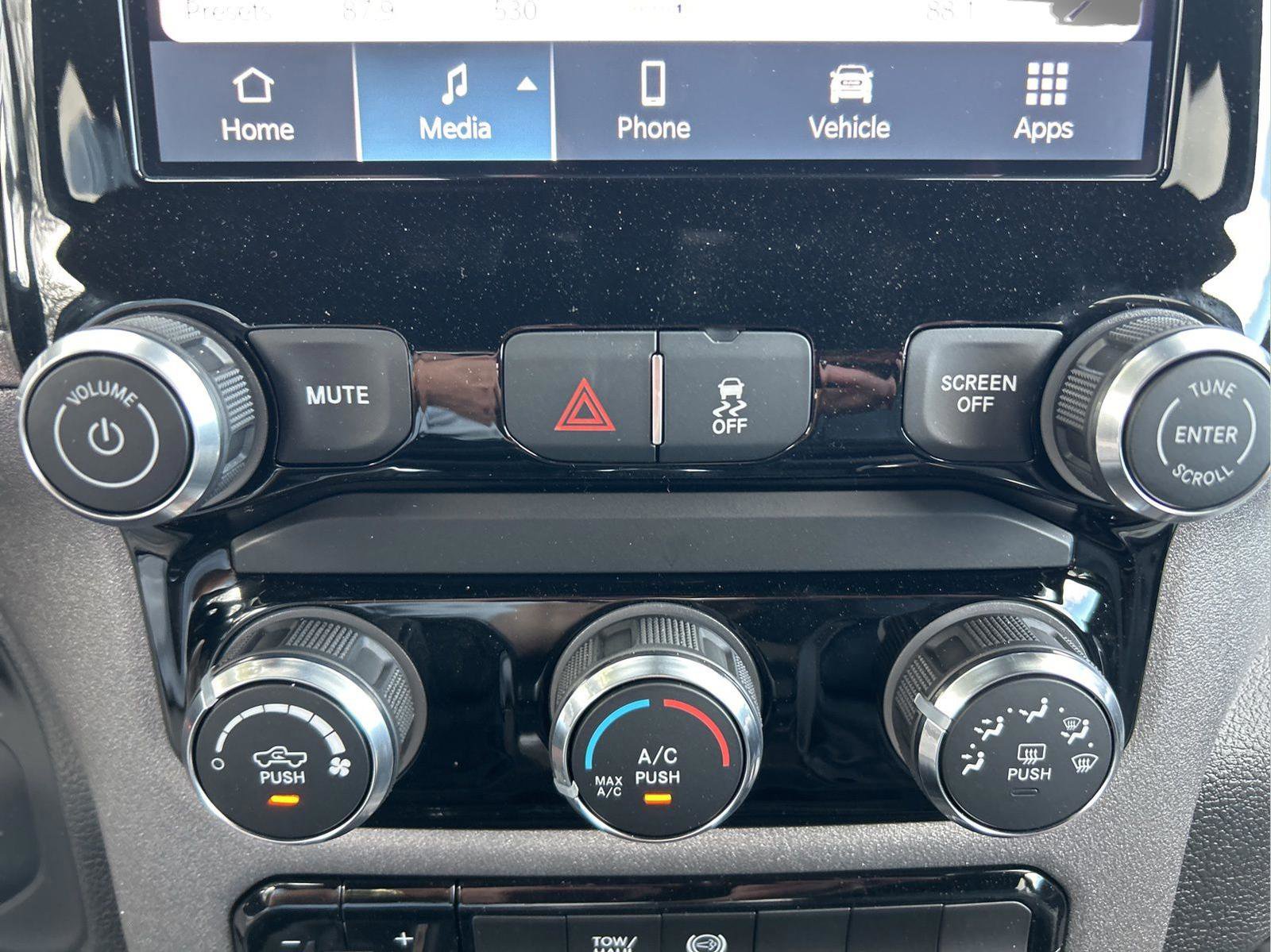 New 2026 RAM 3500 Tradesman w/ Chrome Appearance Group image 26