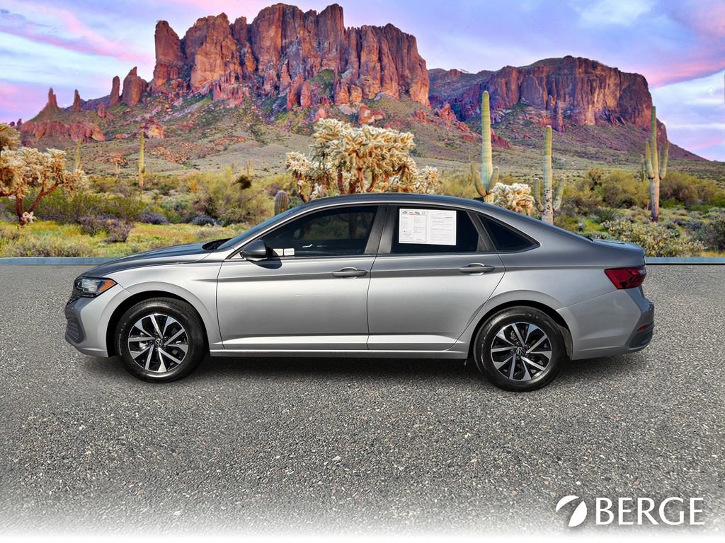 Used 2024 Volkswagen Jetta S image 3