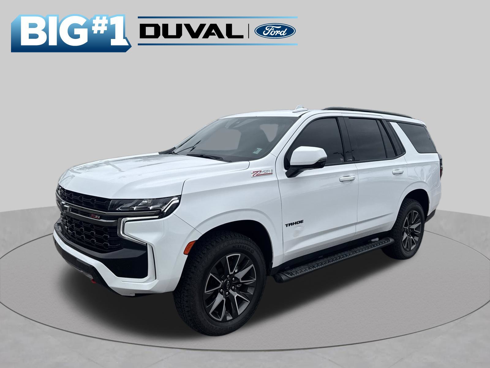 Used 2022 Chevrolet Tahoe Z71 w/ Luxury Package AWD/4WD image 3