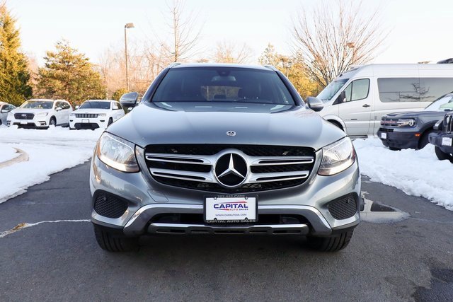 Used 2018 Mercedes-Benz GLC 300 4MATIC image 2