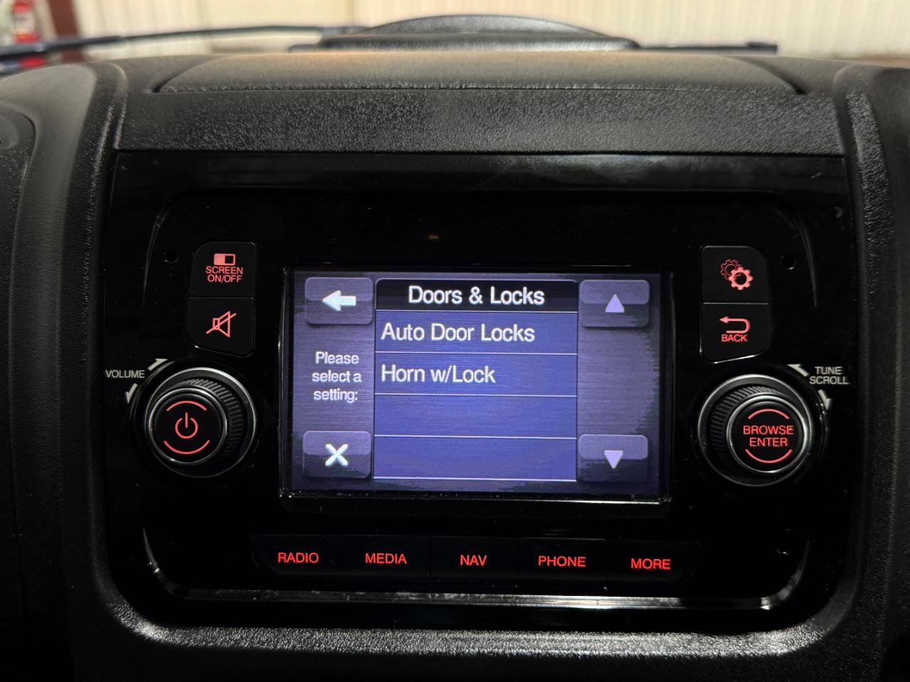 Used 2021 RAM ProMaster 1500 FWD image 34